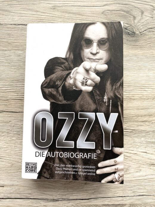 Ozzy Osbourne Biografie - Vorderseite