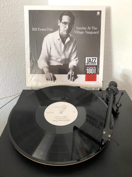 Sunday at the Village Vanguard: Bill Evans Trio (1961) Beitragsbild